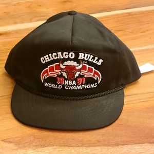 NWT Vintage Chicago Bulls 1991 Hat